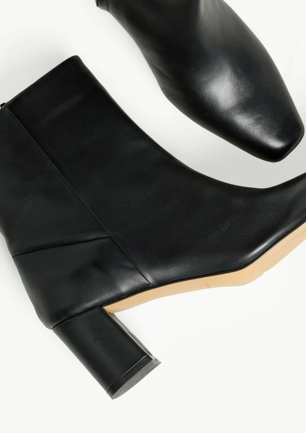 Absatz-Stiefelette aus Glattleder-Comma New
