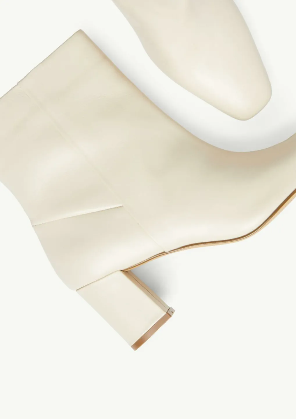 Absatz-Stiefelette aus Glattleder-Comma Online