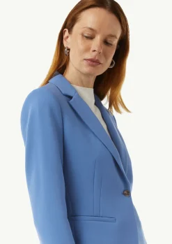 Antaillierter Kurzblazer mit Reverskragen-Comma Fashion