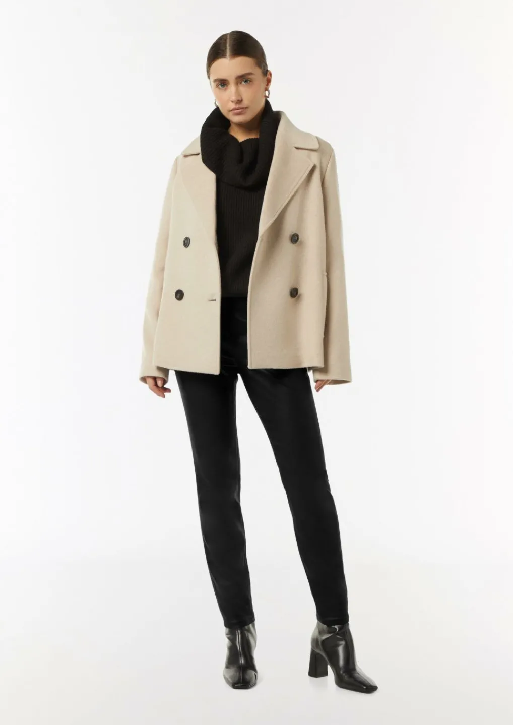 Beschichtete Hose im Skinny Fit-Comma Sale