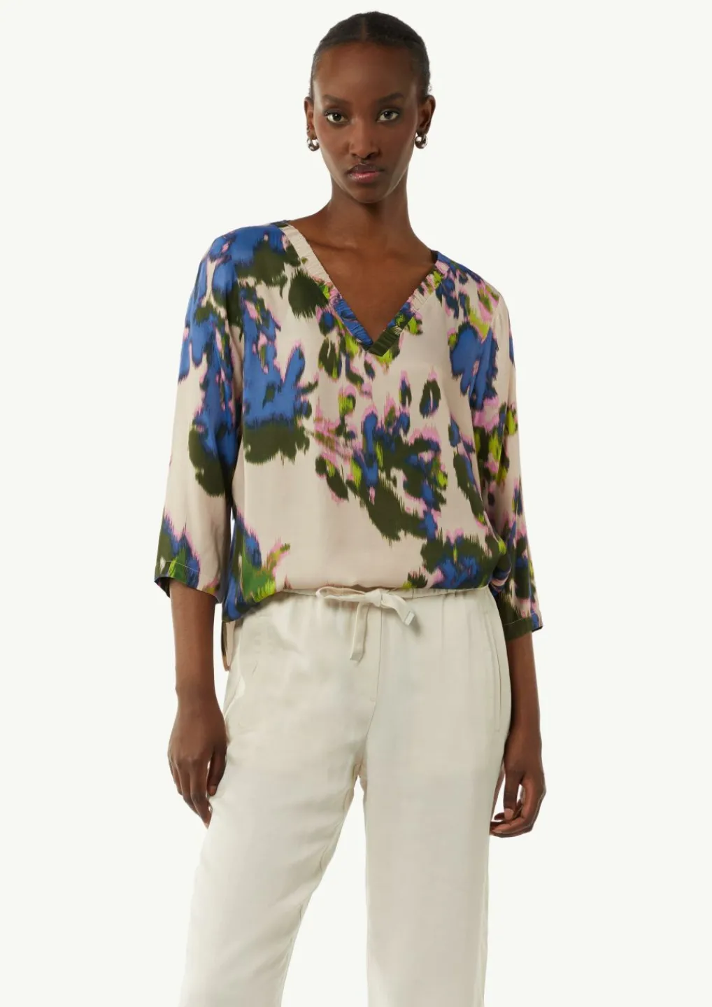 Bluse aus Satin mit All-over-Print-Comma Discount