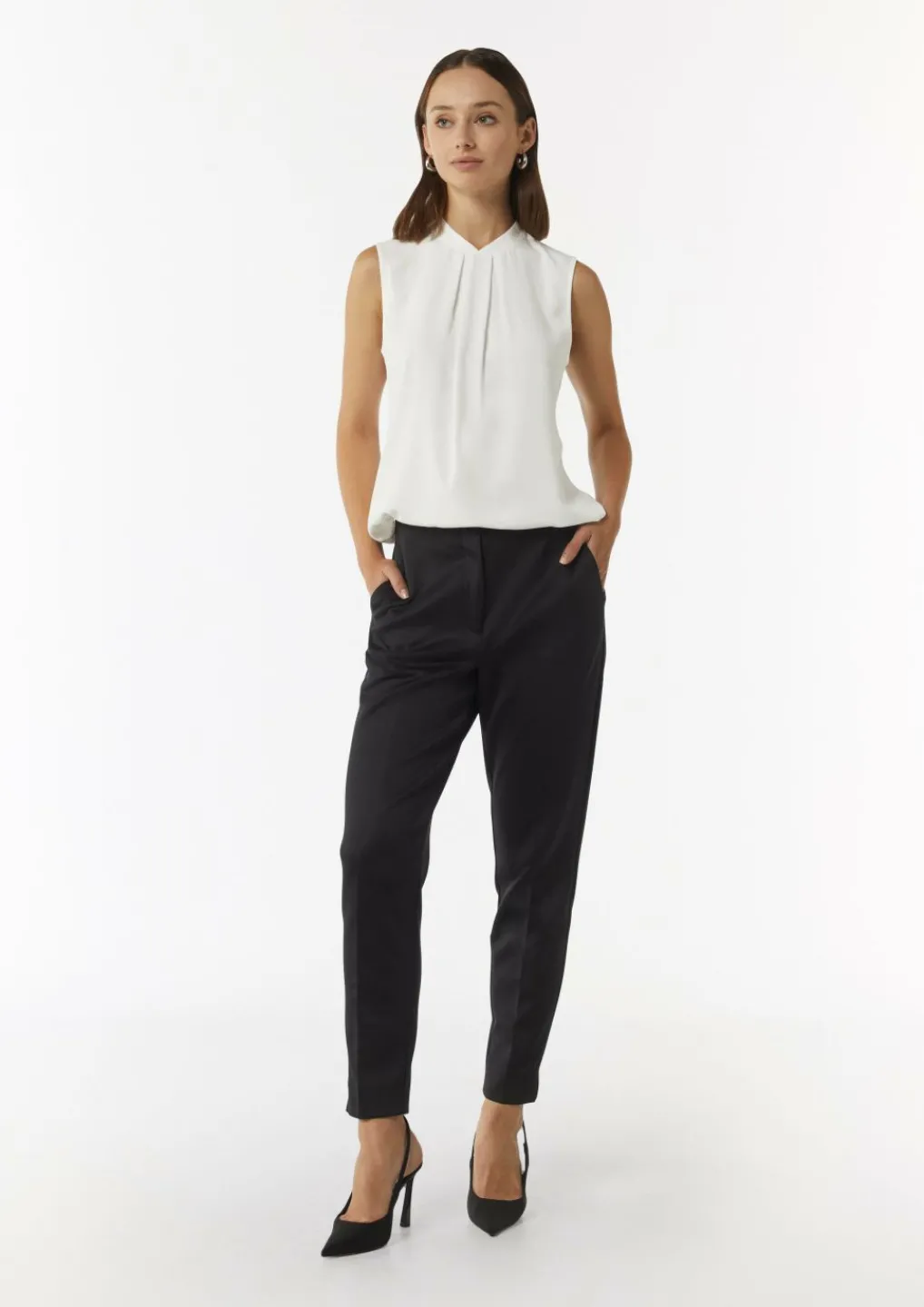 Bluse aus Viskose-Crêpe mit Faltendetails-Comma Hot