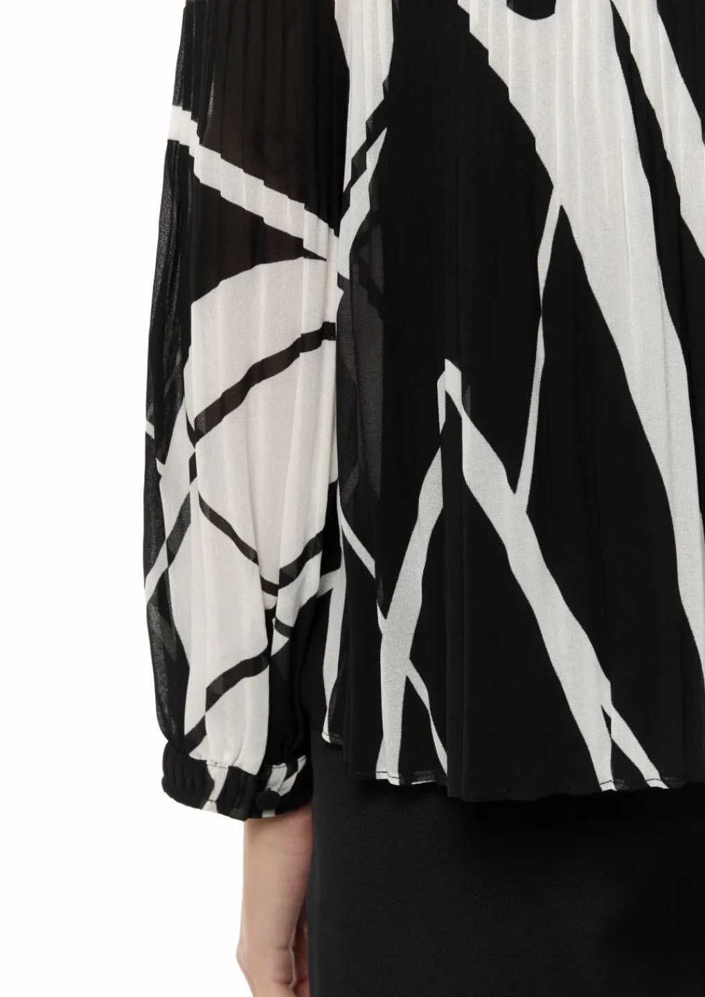 Bluse mit Plisseefalten-Comma New