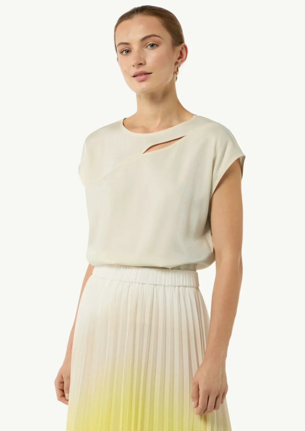 Blusenshirt aus Satin-Comma Sale