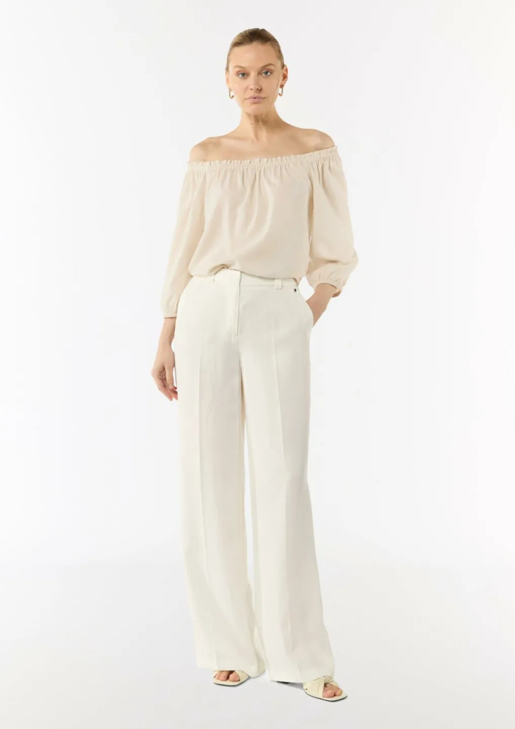 Carmen-Bluse aus Lyocellmix mit elastischem Ausschnitt-Comma Sale