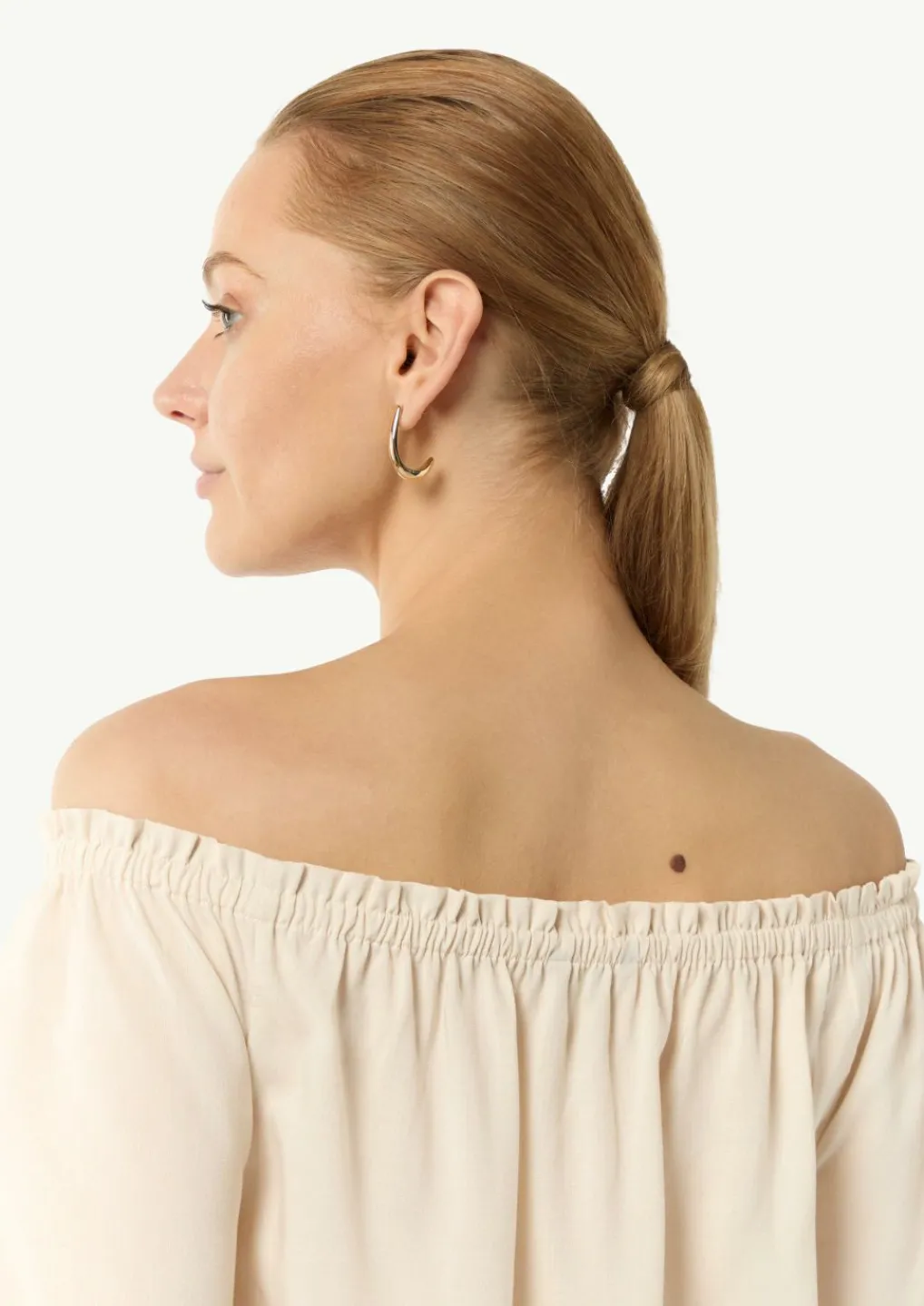 Carmen-Bluse aus Lyocellmix mit elastischem Ausschnitt-Comma Sale
