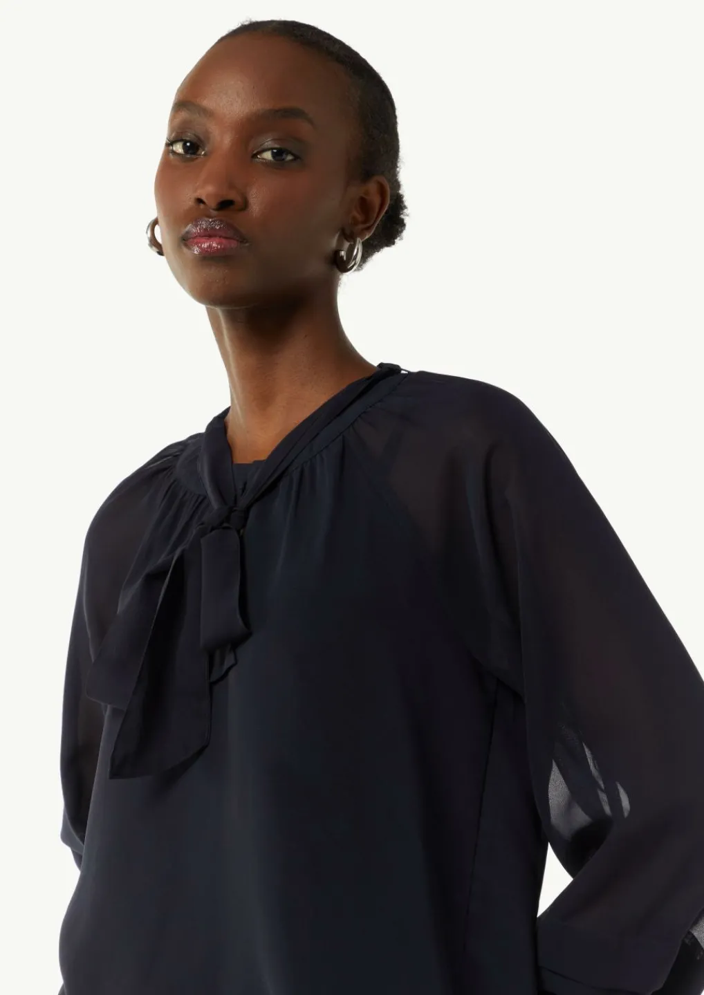 Chiffonbluse mit abnehmbarer Schluppe-Comma Sale