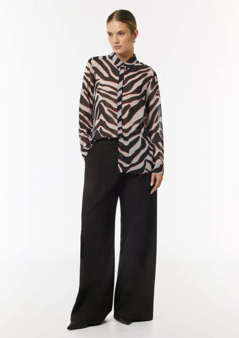 Chiffon-Bluse mit Hemdkragen und Manschetten-Comma Discount