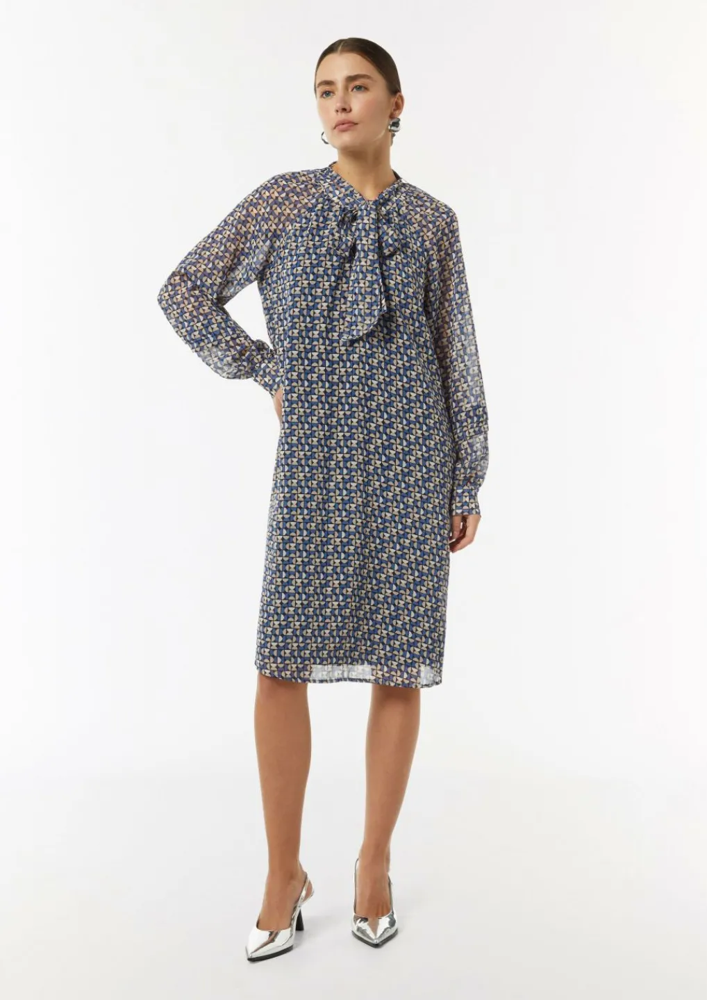 Chiffonkleid mit abnehmbarem Bindeband-Comma Outlet
