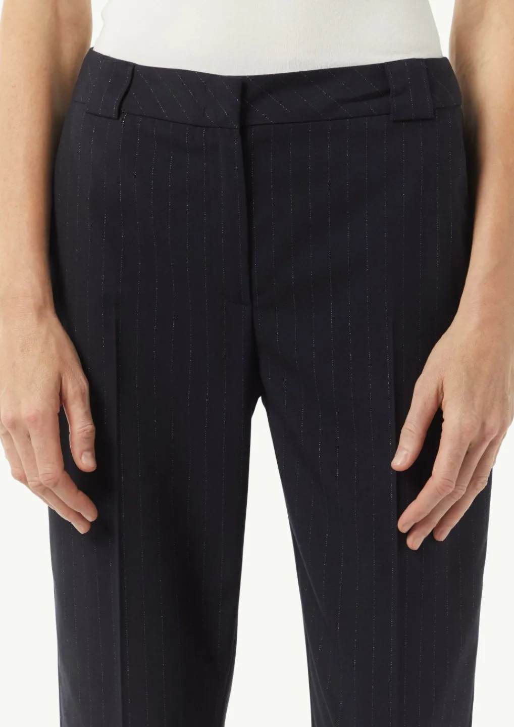 Cigarette Pants mit dezentem Glitzergarn-Comma Outlet