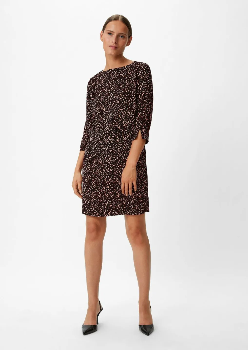 Crêpe-Kleid mit Allover-Print-Comma Online