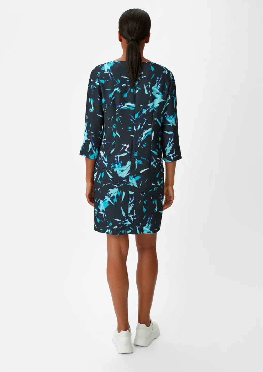 Crêpe-Kleid mit 3/4-Ärmeln-Comma Best