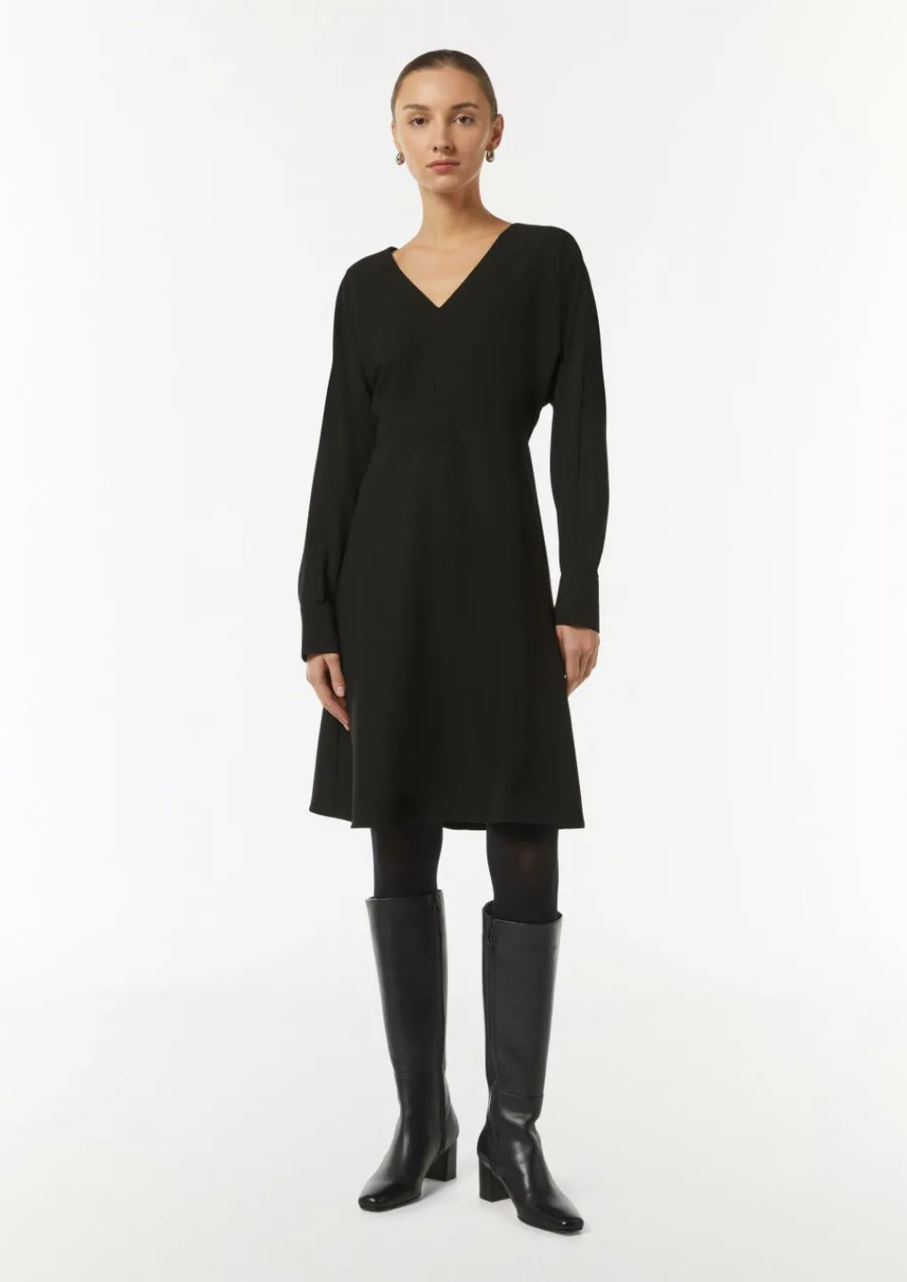 Crêpe-Kleid mit V-Ausschnitt-Comma Outlet