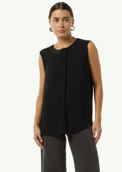Crêpe-Top mit Faltendetail-Comma Outlet