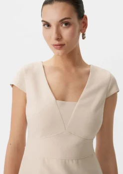 Elegantes Etuikleid mit Kappärmeln-Comma Fashion