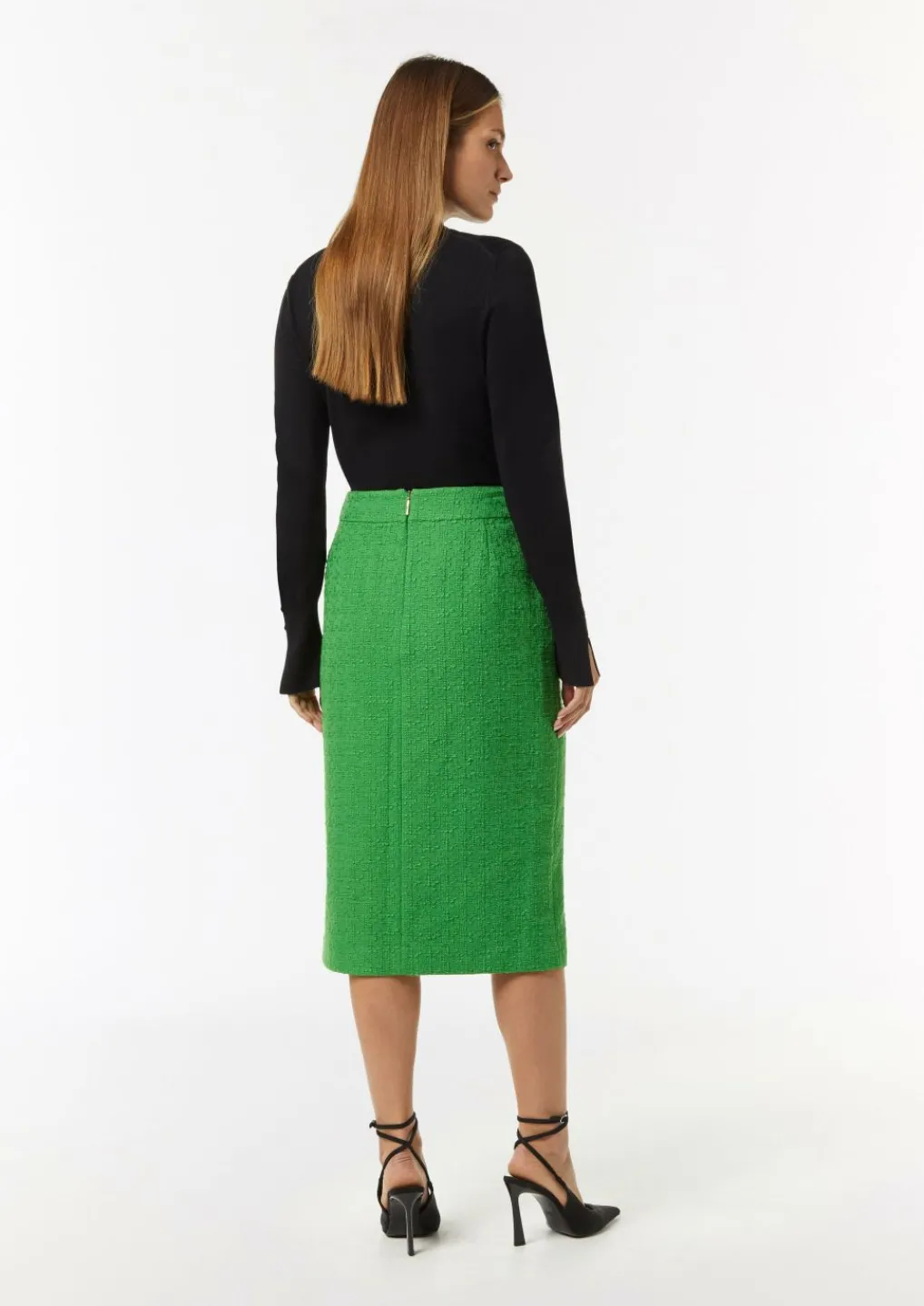 Feiner Strickpullover mit Zierknöpfen am Ärmel-Comma Discount