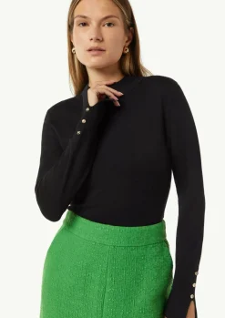 Feiner Strickpullover mit Zierknöpfen am Ärmel-Comma Discount