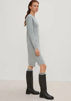 Feinstrickkleid mit Ripp-Details-Comma Online