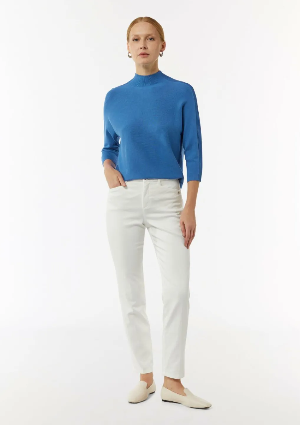 Feinstrickpullover mit Stehkragen und Rippdetail-Comma Clearance