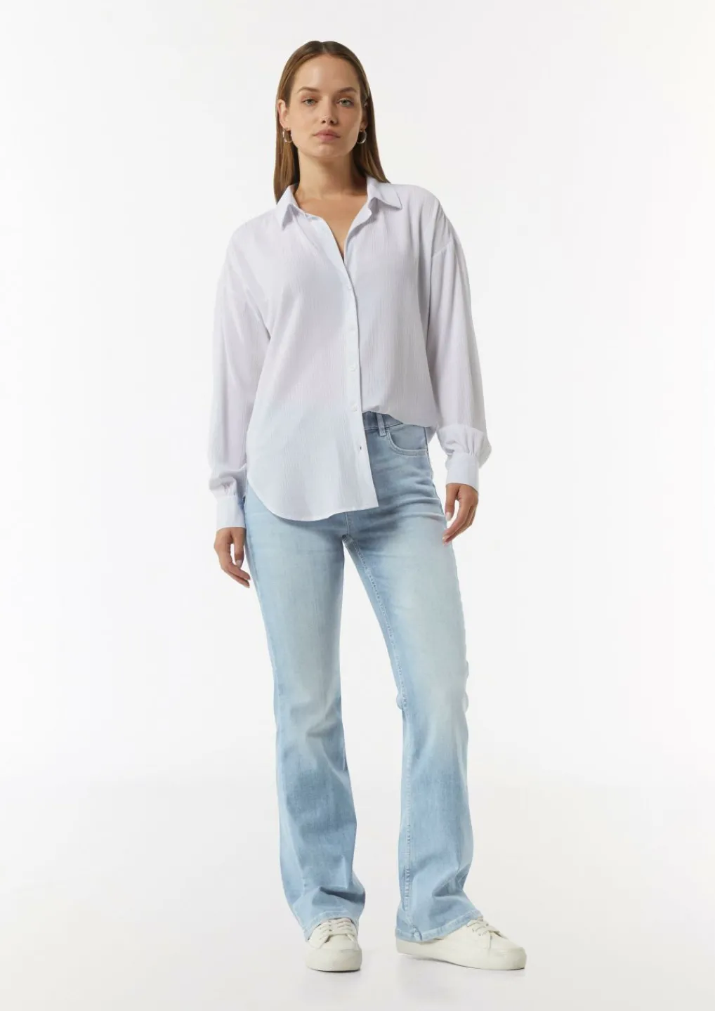 Flared Leg-Jeans mit Bügelfalten-Comma Online