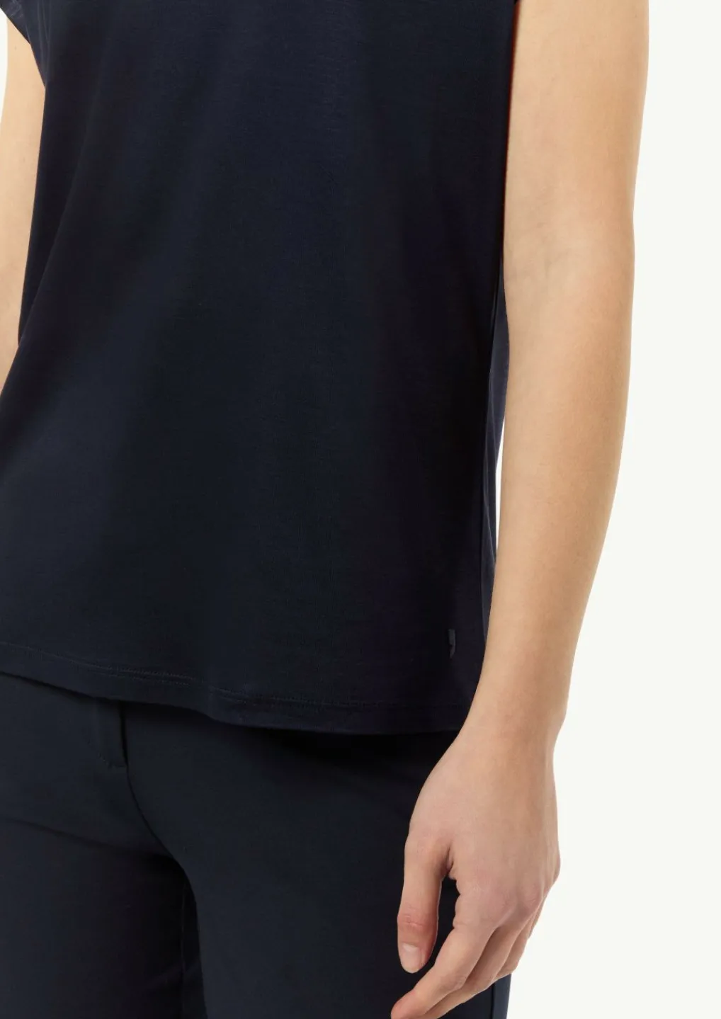 Fließendes Viskose-T-Shirt in Seidenoptik-Comma Fashion