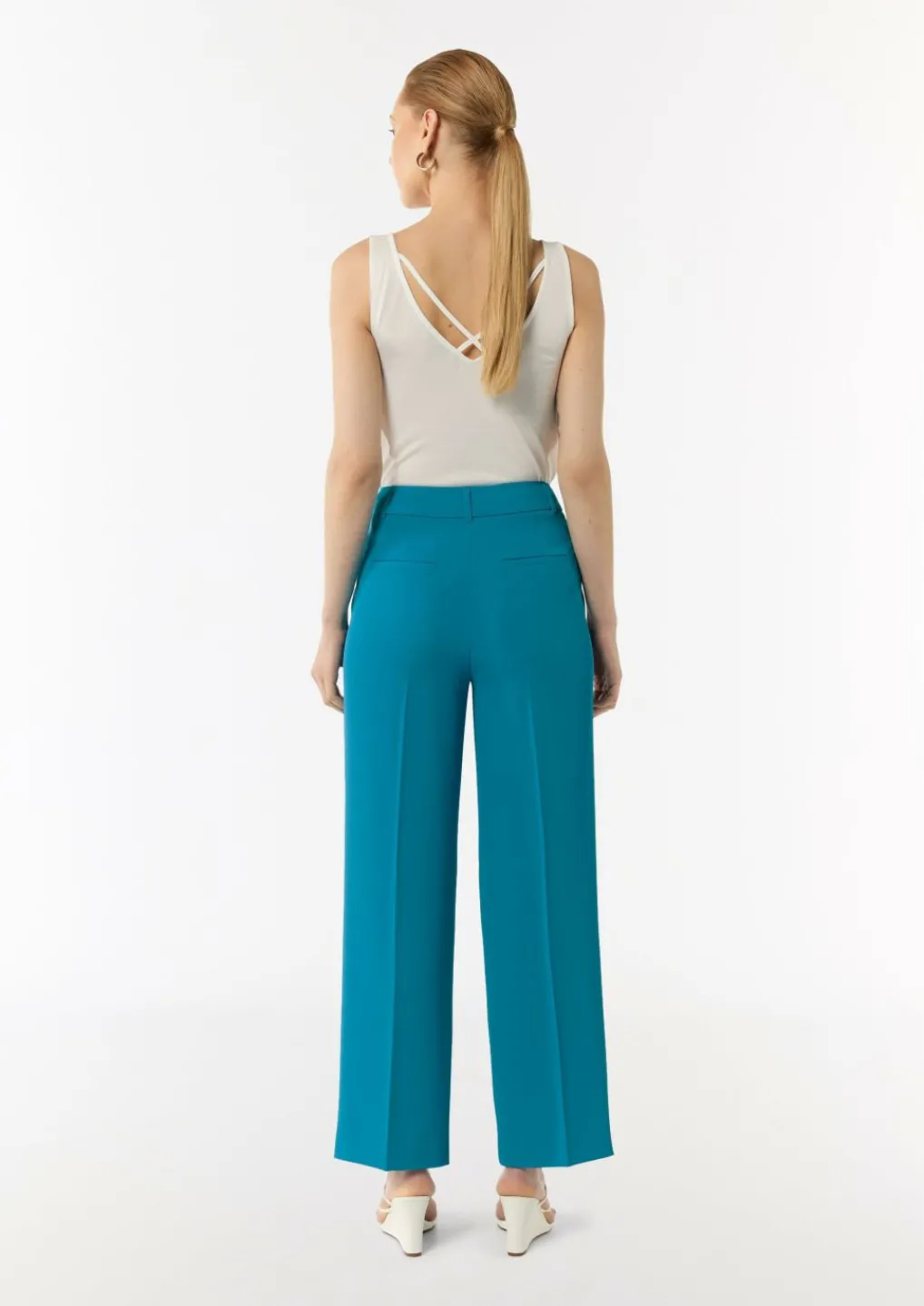 Fließende Wide-Leg-Hose mit Bügelfalten-Comma New