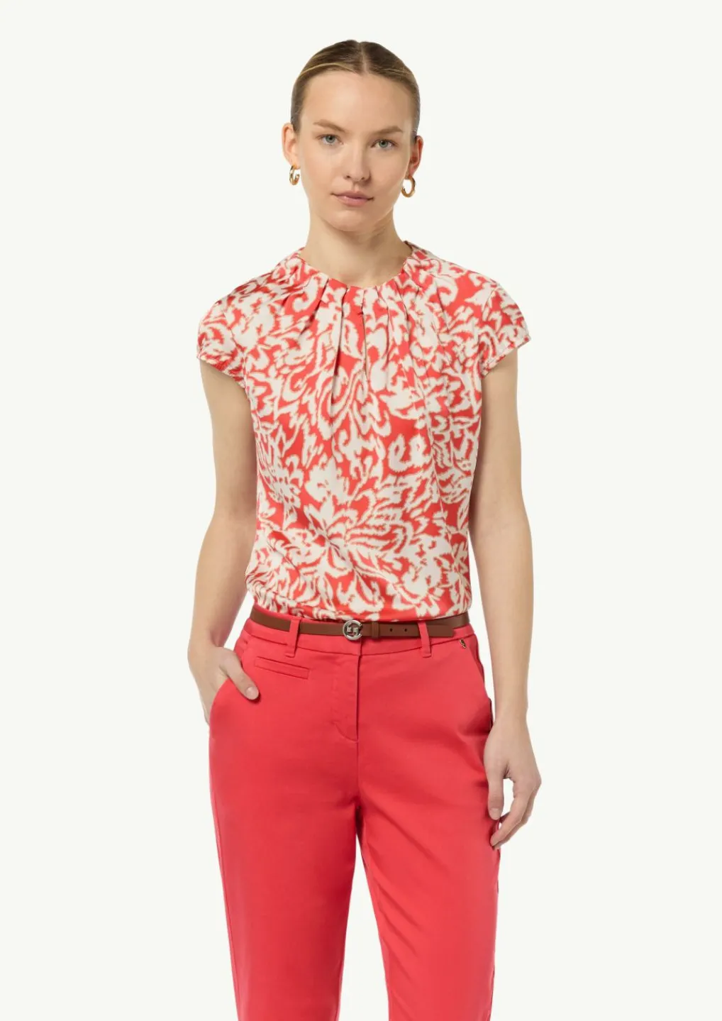 Gemusterte, hochgeschlossene Bluse aus Satin-Comma Sale