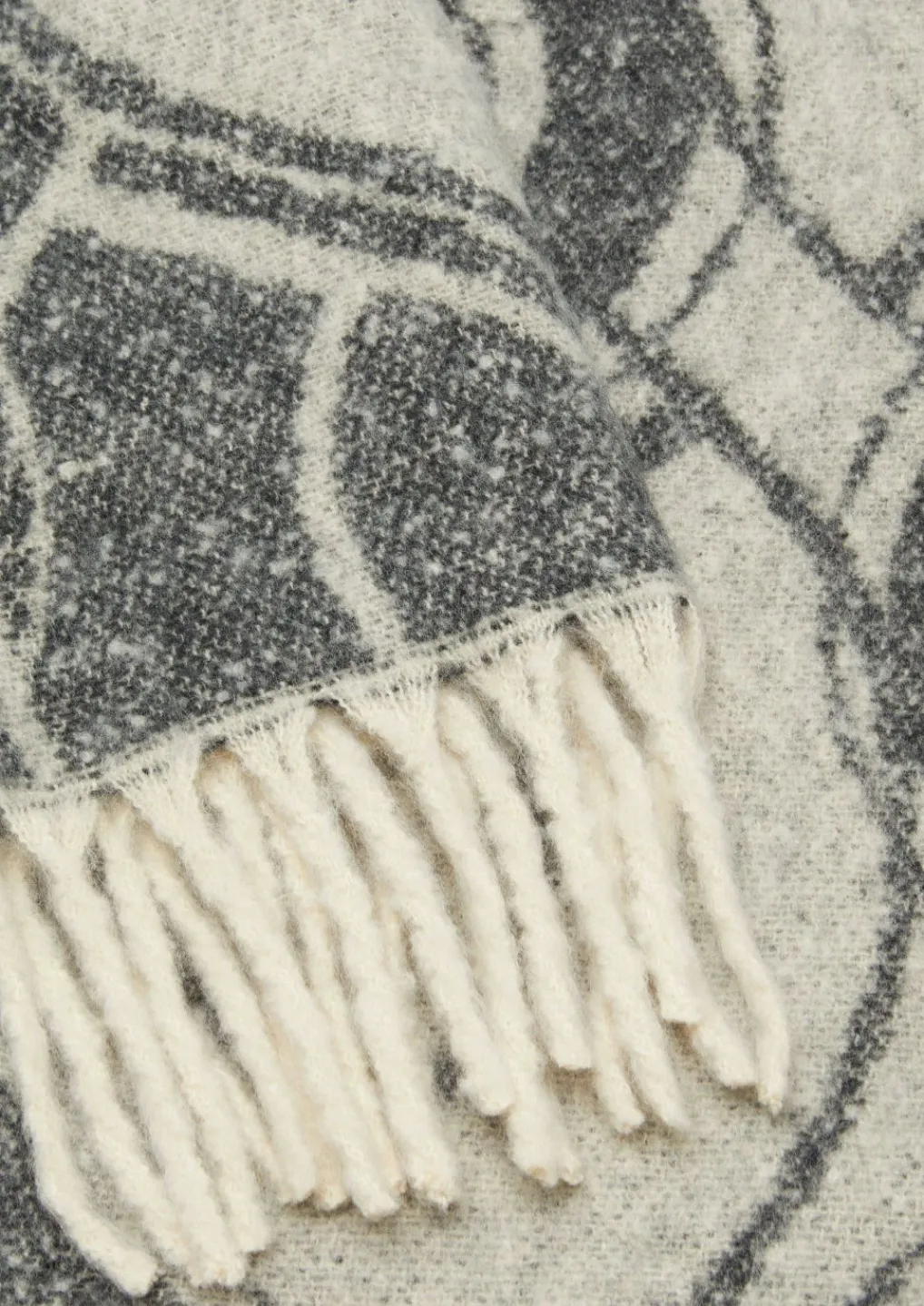 Gemusterter Schal aus Web-Jacquard-Comma Online