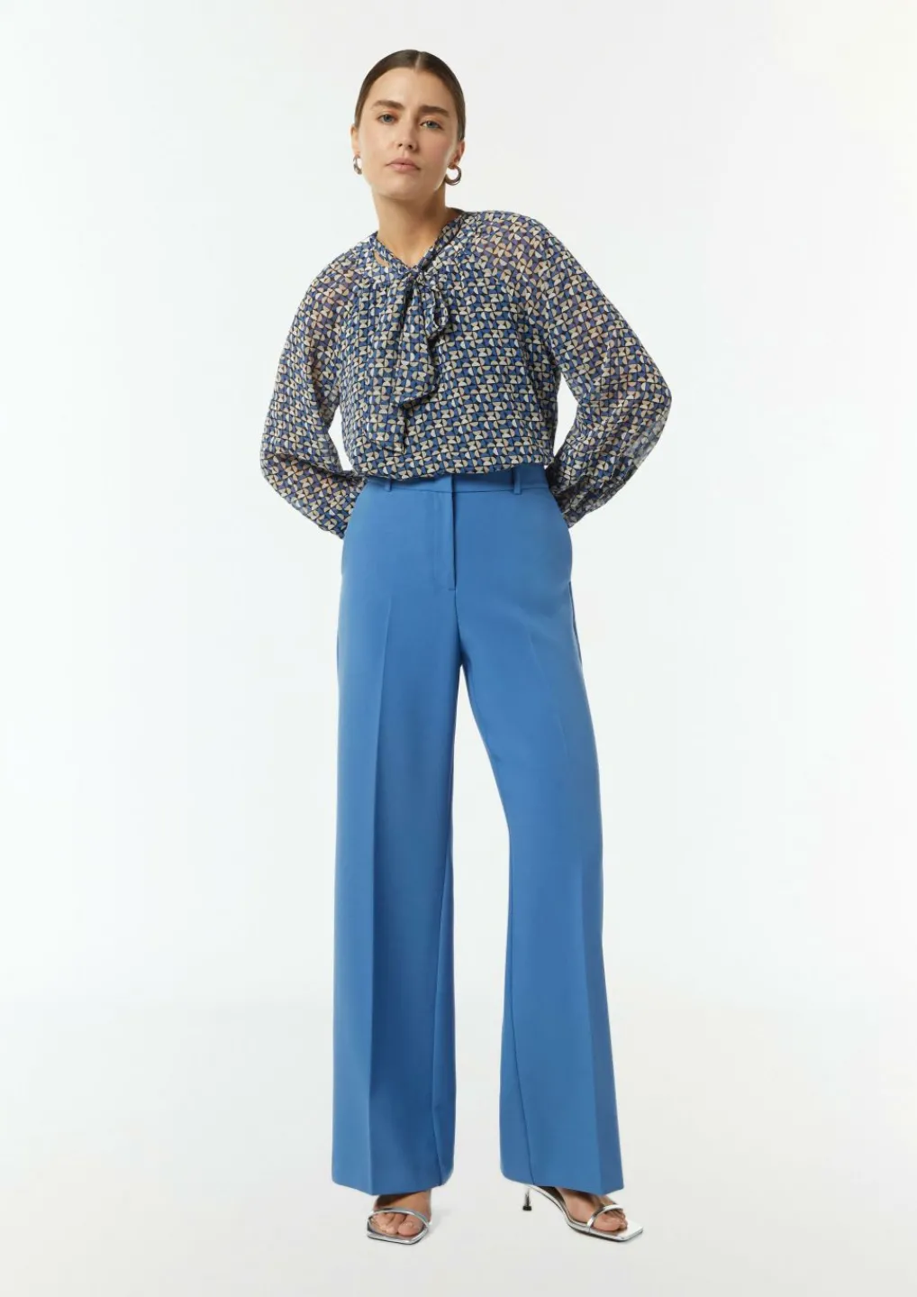 Gemusterte Schluppenbluse aus Chiffon-Comma Online