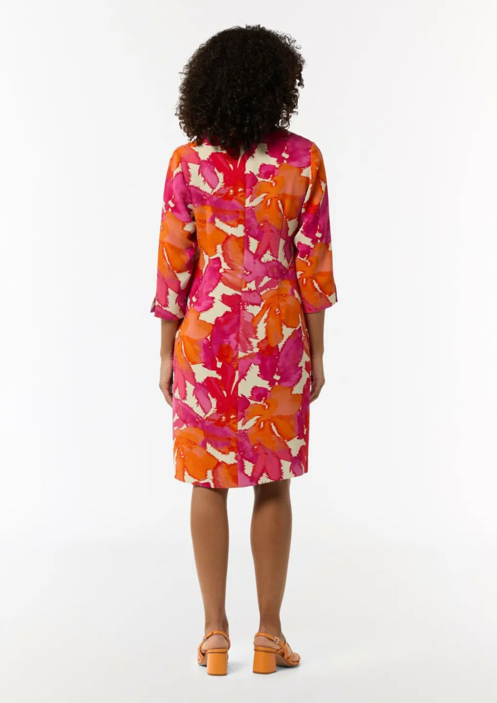 Gemustertes Kleid aus Crêpe-Comma Sale