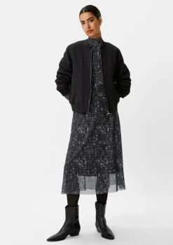 Gemustertes Mesh-Kleid mit Stehkragen-Comma Fashion