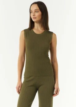 Geripptes Stricktop aus Viskosemix-Comma Fashion