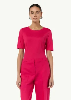 Geripptes T-Shirt mit Rundhalsausschnitt-Comma Outlet