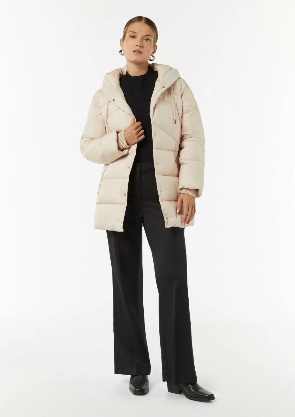 Gesteppte Jacke mit Druckknöpfen-Comma New