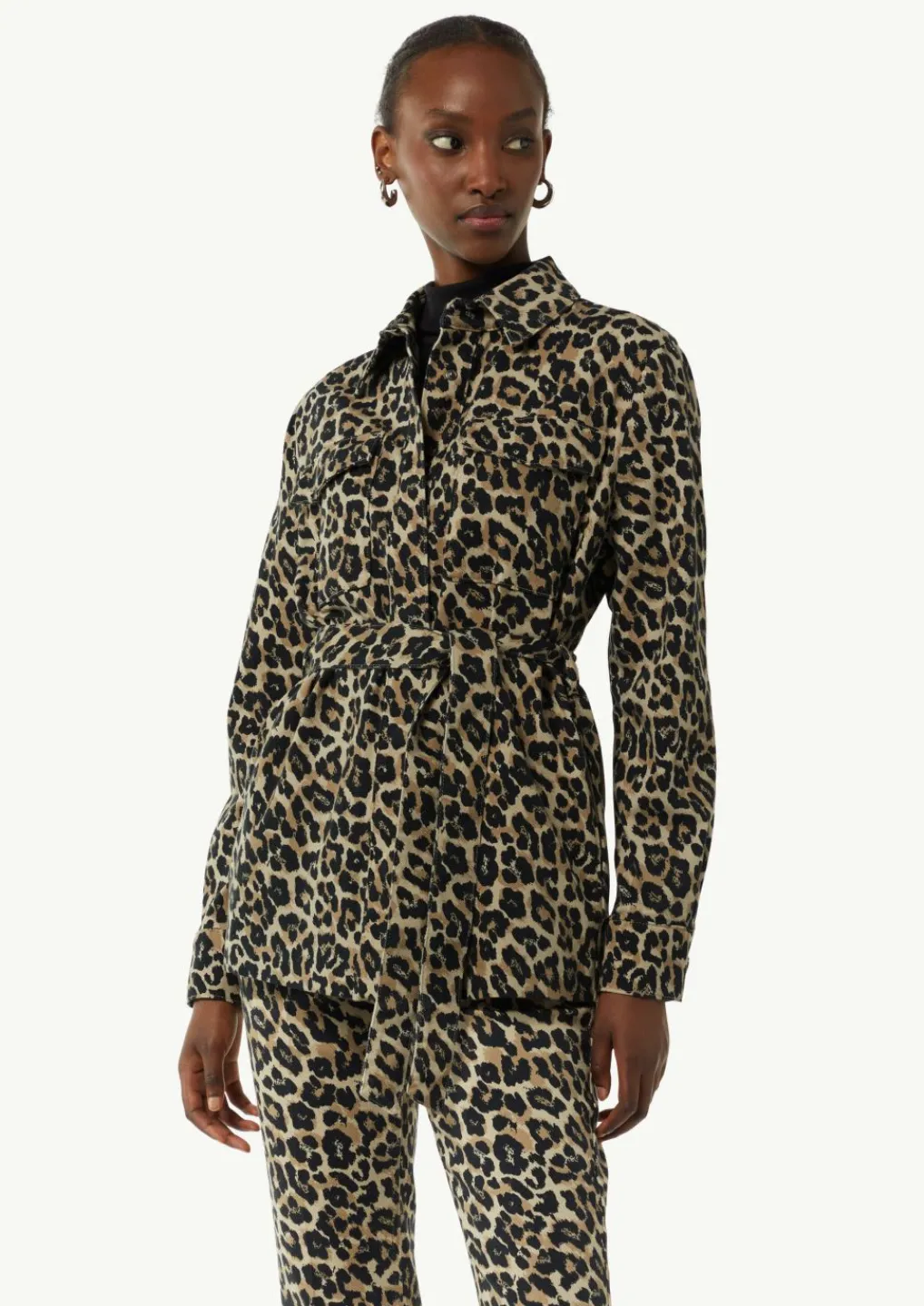 Indoor-Jacke mit Leo-Muster-Comma New