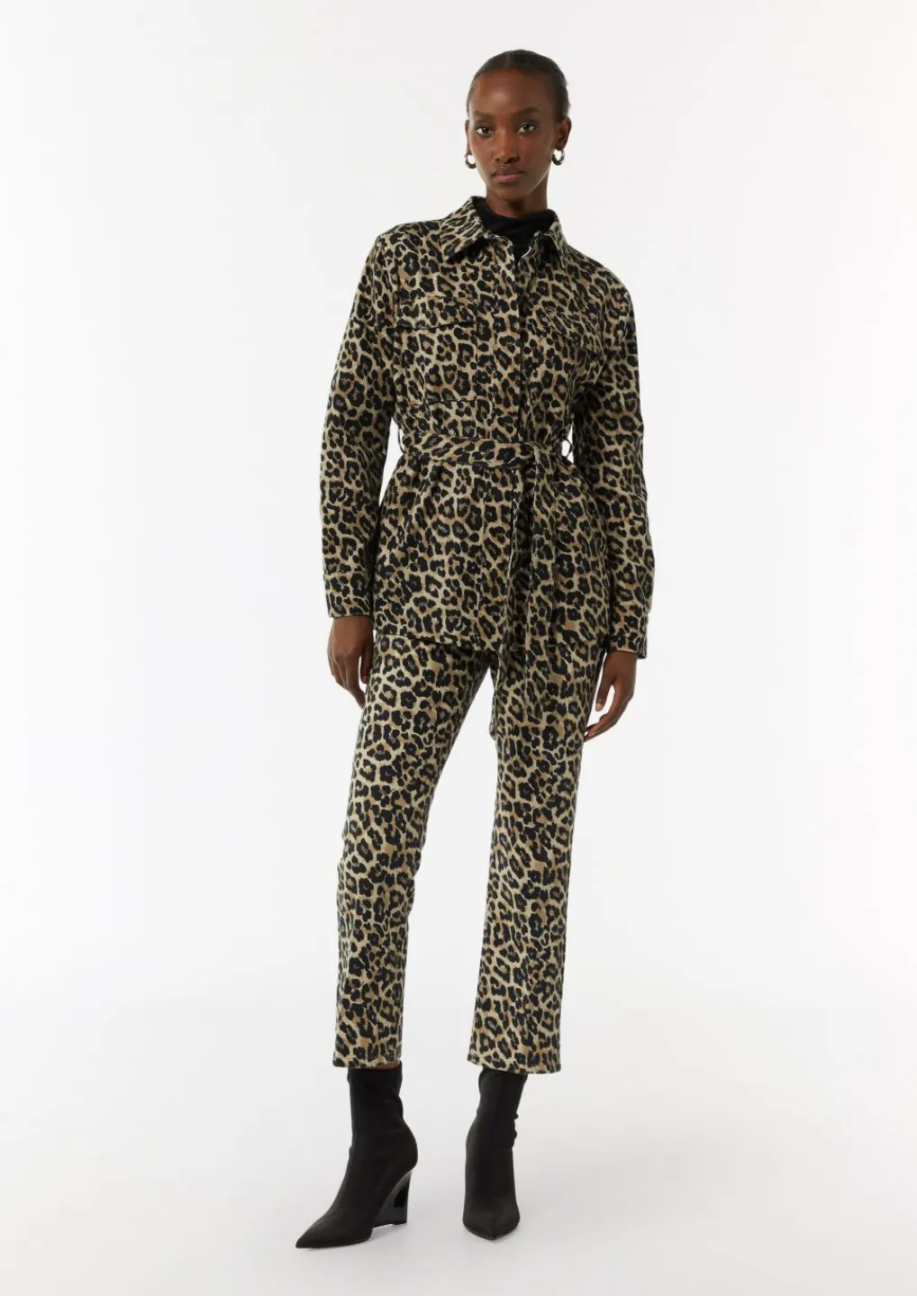 Indoor-Jacke mit Leo-Muster-Comma New