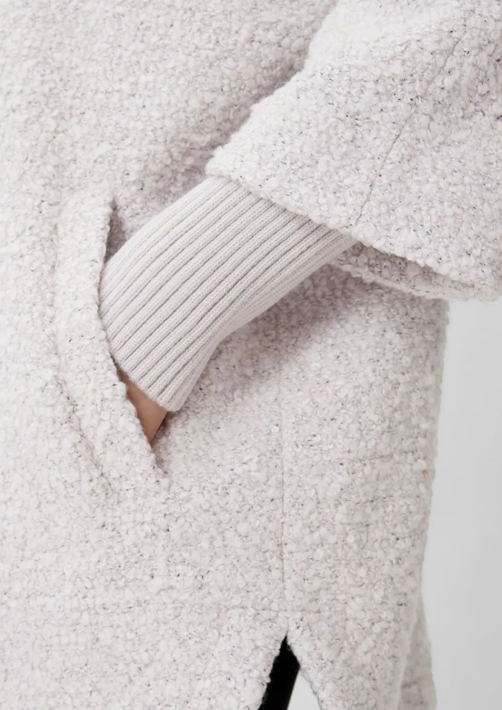 Jacke aus Bouclé-Comma Hot