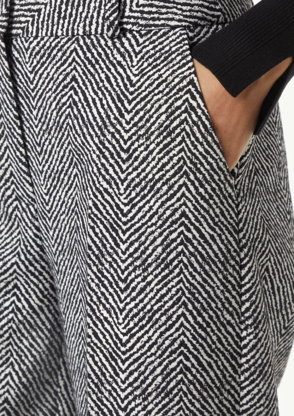 Jacquard-Hose mit Wide Leg-Comma New