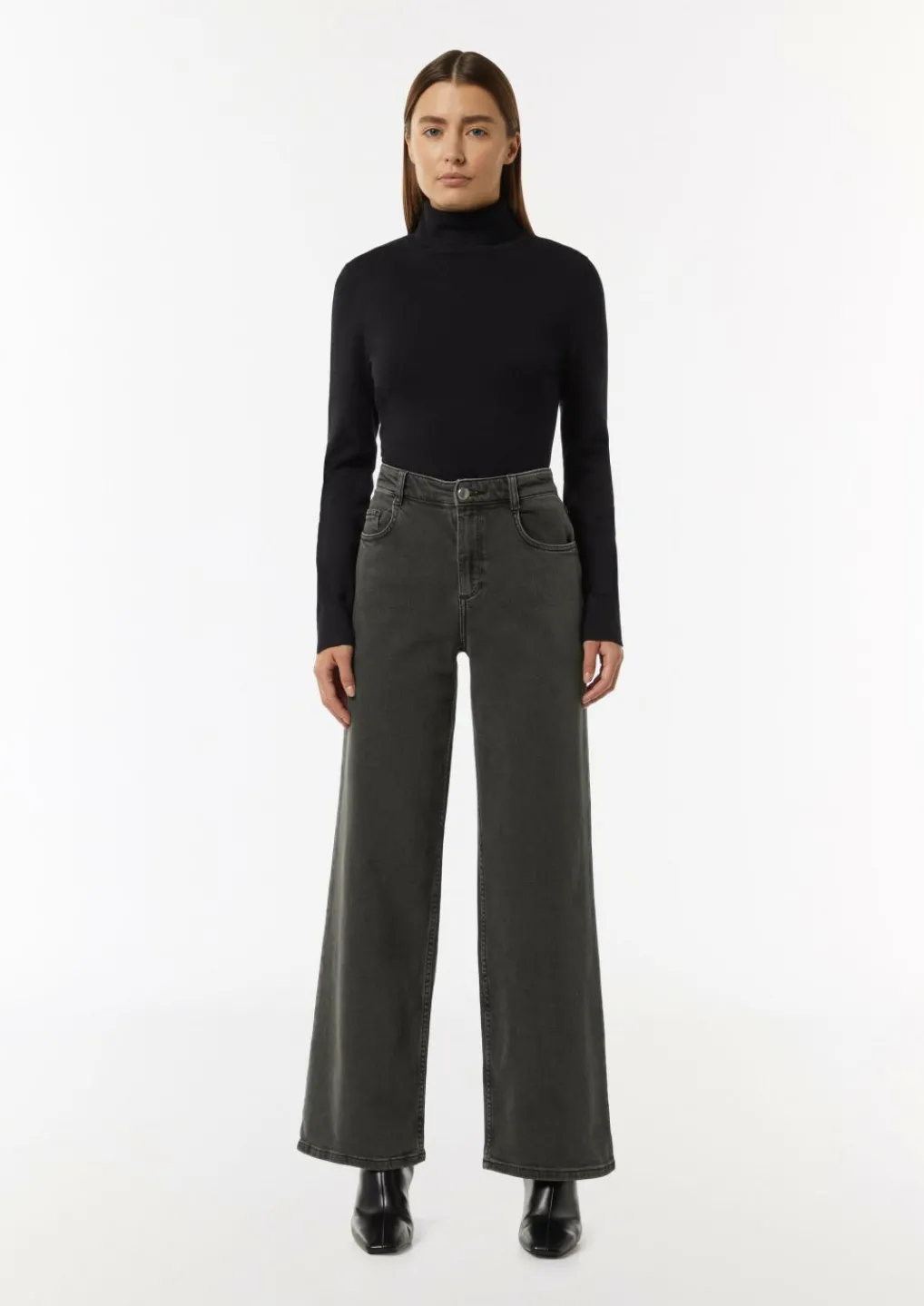 Jeans mit Wide Leg-Comma Hot