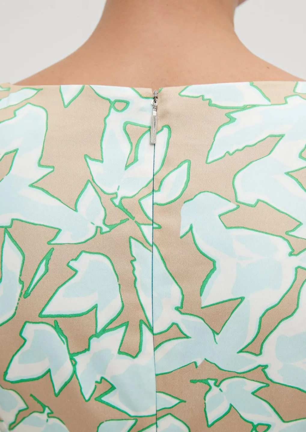 Kleid aus Baumwollsatin-Comma New