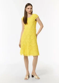 Kleid aus Spitze mit Rundhalsausschnitt-Comma Fashion