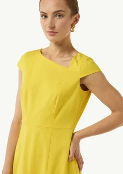 Kleid mit asymmetrischem Ausschnitt-Comma Clearance