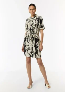 Kleid mit Knopfleiste und Hemdkragen-Comma Online