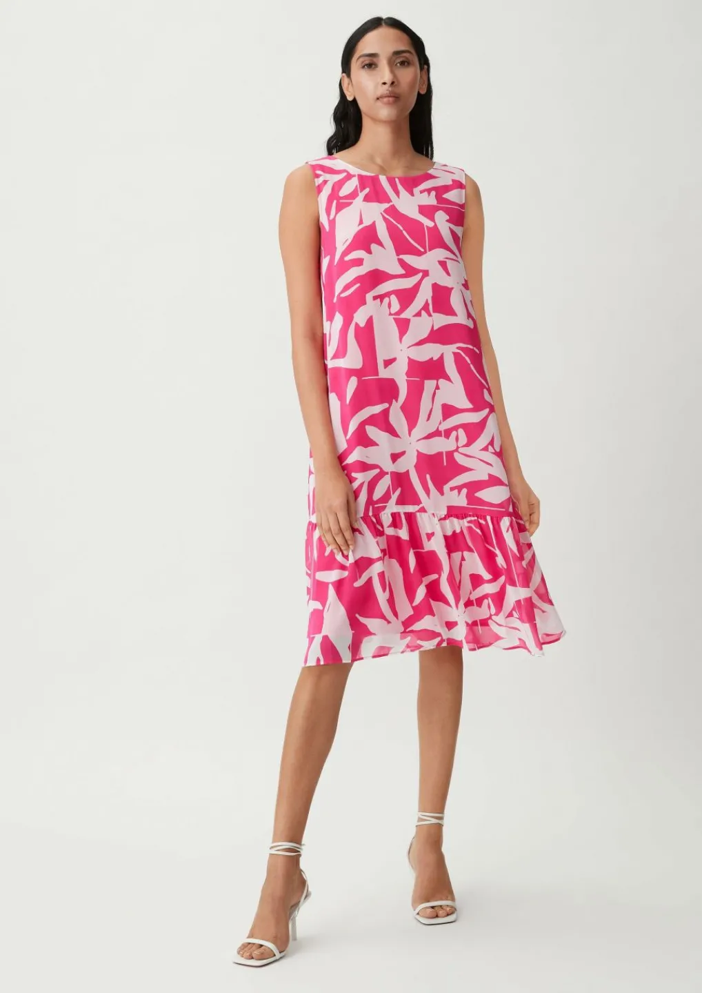 Kleid mit Volants-Comma Hot