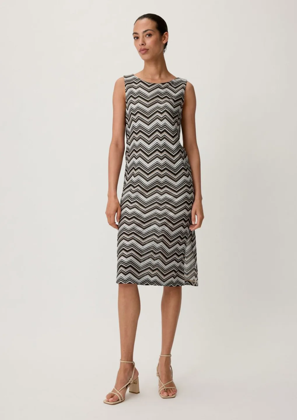 Kleid mit Zickzack-Muster-Comma Online