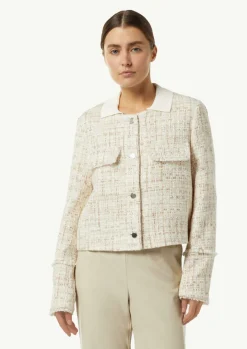 Kurze Boucléjacke mit Glitzergarn-Comma Hot