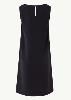 Kurzes Kleid mit Crêpestruktur-Comma Hot