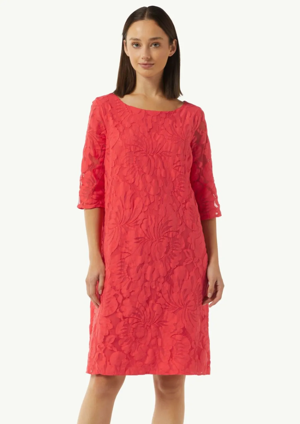 Kurzes Kleid mit Spitze-Comma Outlet