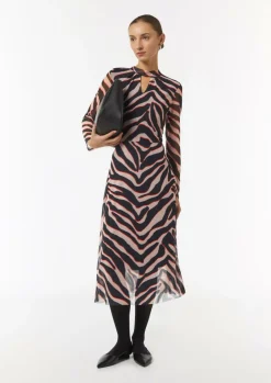 Langärmeliges Kleid mit Stehkragen-Comma Best