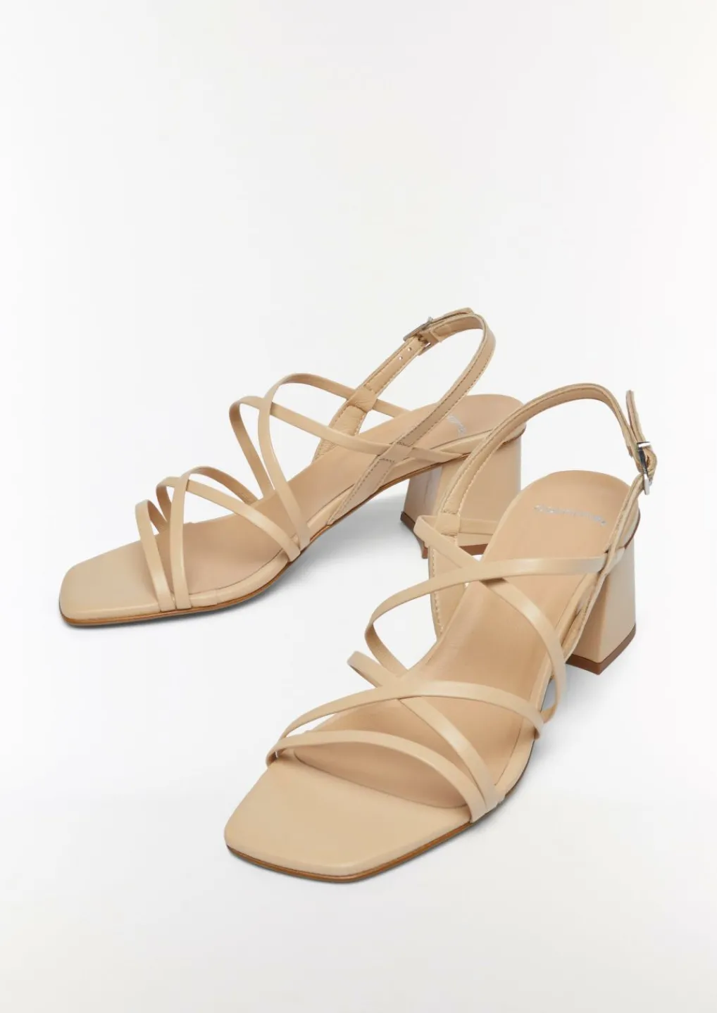 Leder-Sandalen mit Riemen und Blockabsatz-Comma Online